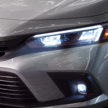 2023 Honda Civic Hatchback headlight